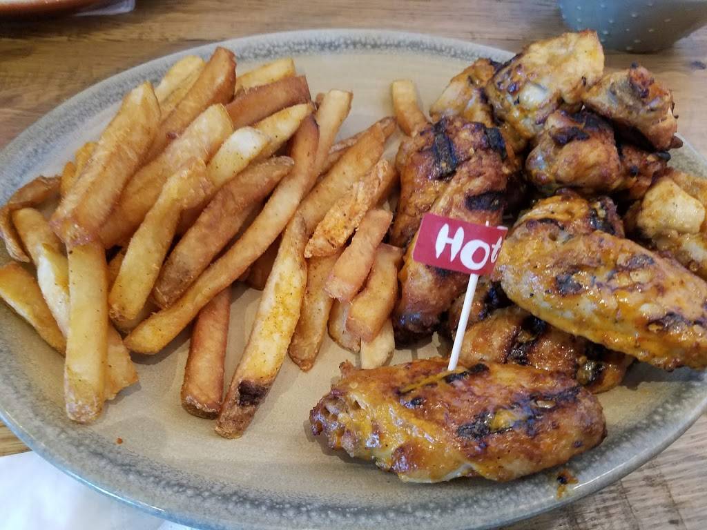 Nandos PERi-PERi | restaurant | 922 Rose Avenue, North Bethesda, MD 20852, USA | 2406605050 OR +1 240-660-5050