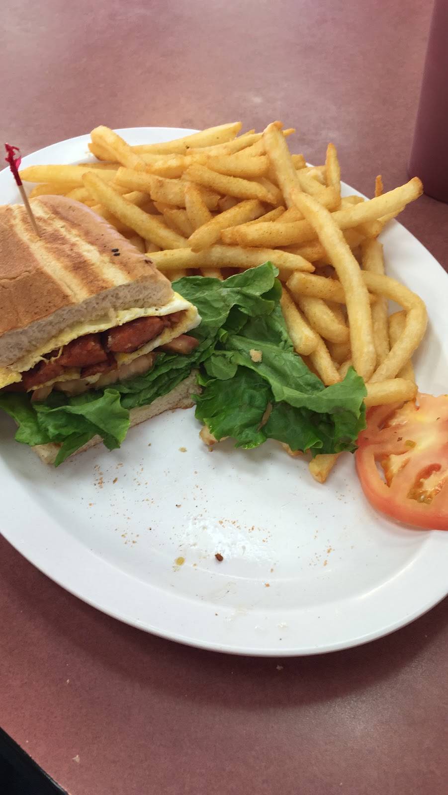 Primo Burgers | meal takeaway | 545 E Palmdale Blvd, Palmdale, CA 93550, USA | 6612670023 OR +1 661-267-0023