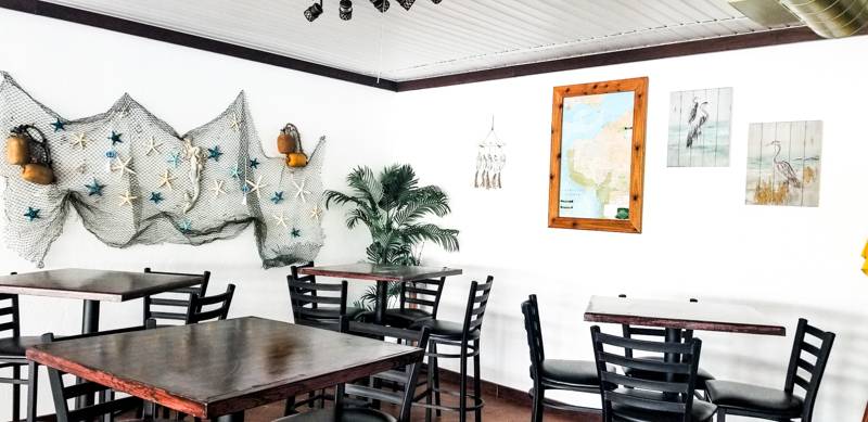 Riviera Bar and Grill | restaurant | 5500 Deltona Dr, Punta Gorda, FL 33950, USA | 9416392633 OR +1 941-639-2633