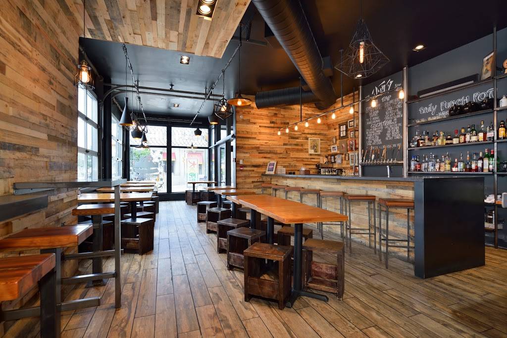 Kanpai Snack Bar | restaurant | 252 Carlton St, Toronto, ON M5A 2L3, Canada | 4169686888 OR +1 416-968-6888