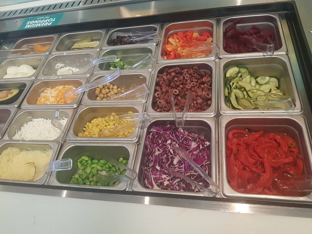 Extreme Pita | restaurant | NShopping Ctr, 6990 Financial Dr #7, Mississauga, ON L5N 8J4, Canada | 9058170007 OR +1 905-817-0007