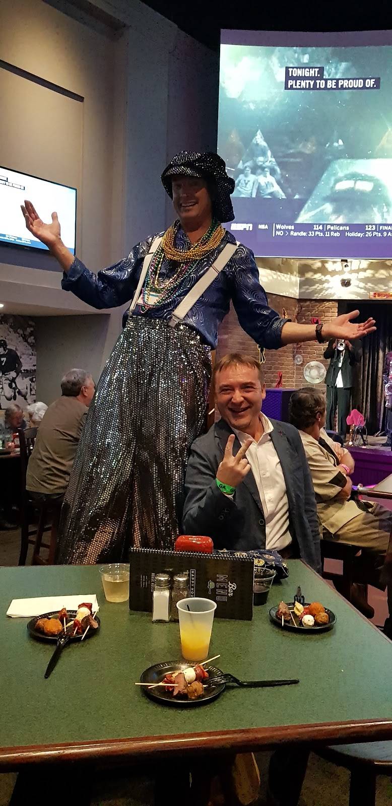 The Greene Turtle Sports Bar & Grille | restaurant | 1201 Chesapeake Overlook Pkwy, Perryville, MD 21903, USA | 4103781110 OR +1 410-378-1110