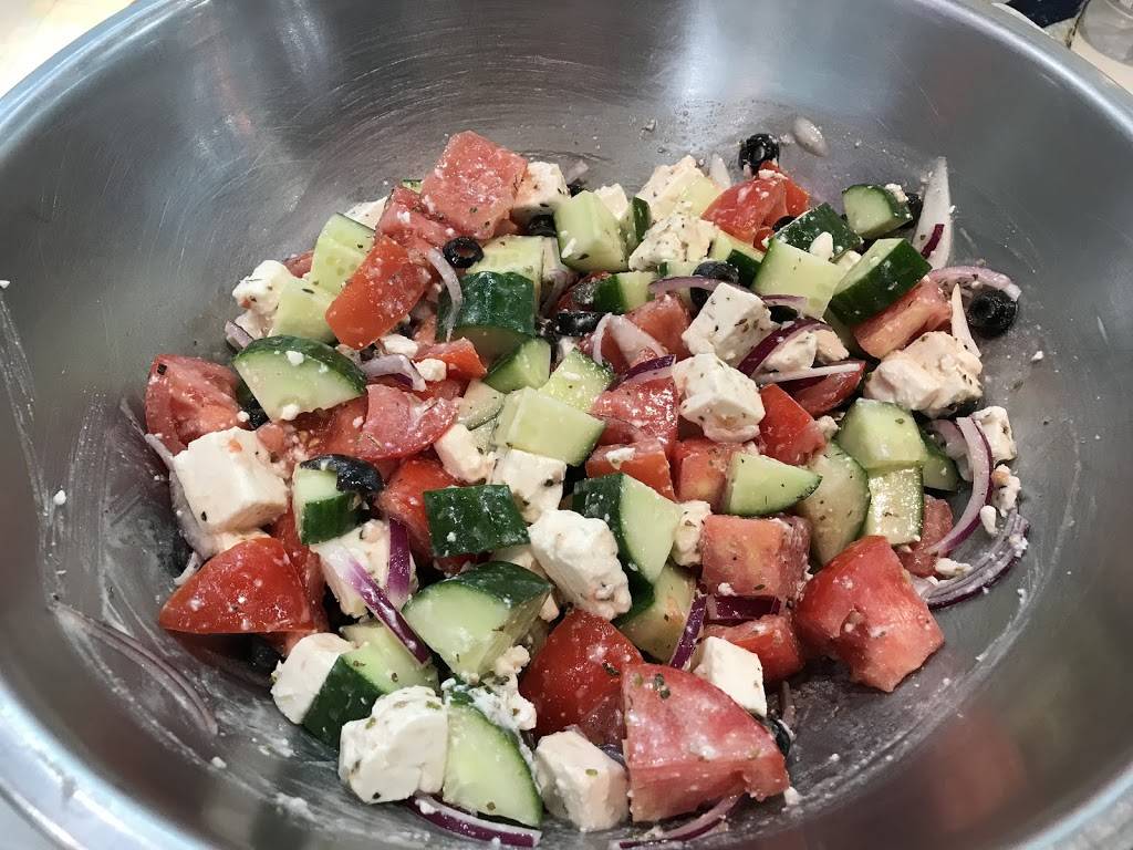 Saint Cinnamon Lachute | restaurant | 505 Avenue Béthany local k-4, Lachute, QC J8H 4A6, Canada | 4506128700 OR +1 450-612-8700