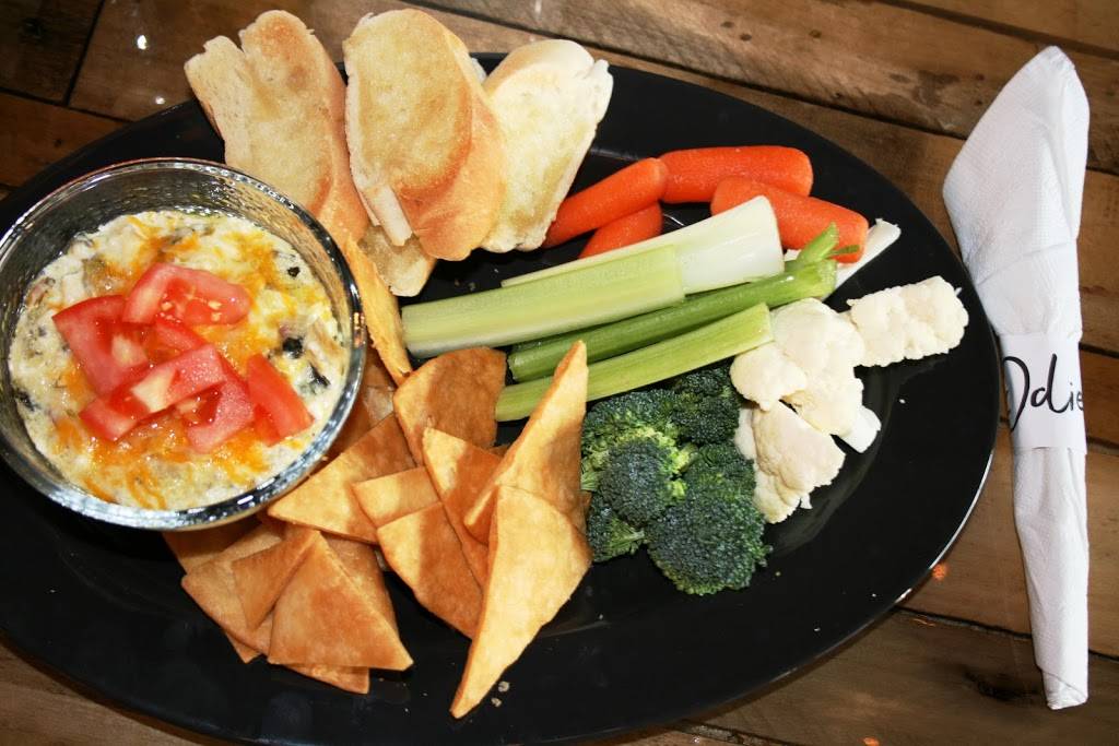 Odies | restaurant | 932 N 2nd St, Chillicothe, IL 61523, USA | 3092704085 OR +1 309-270-4085