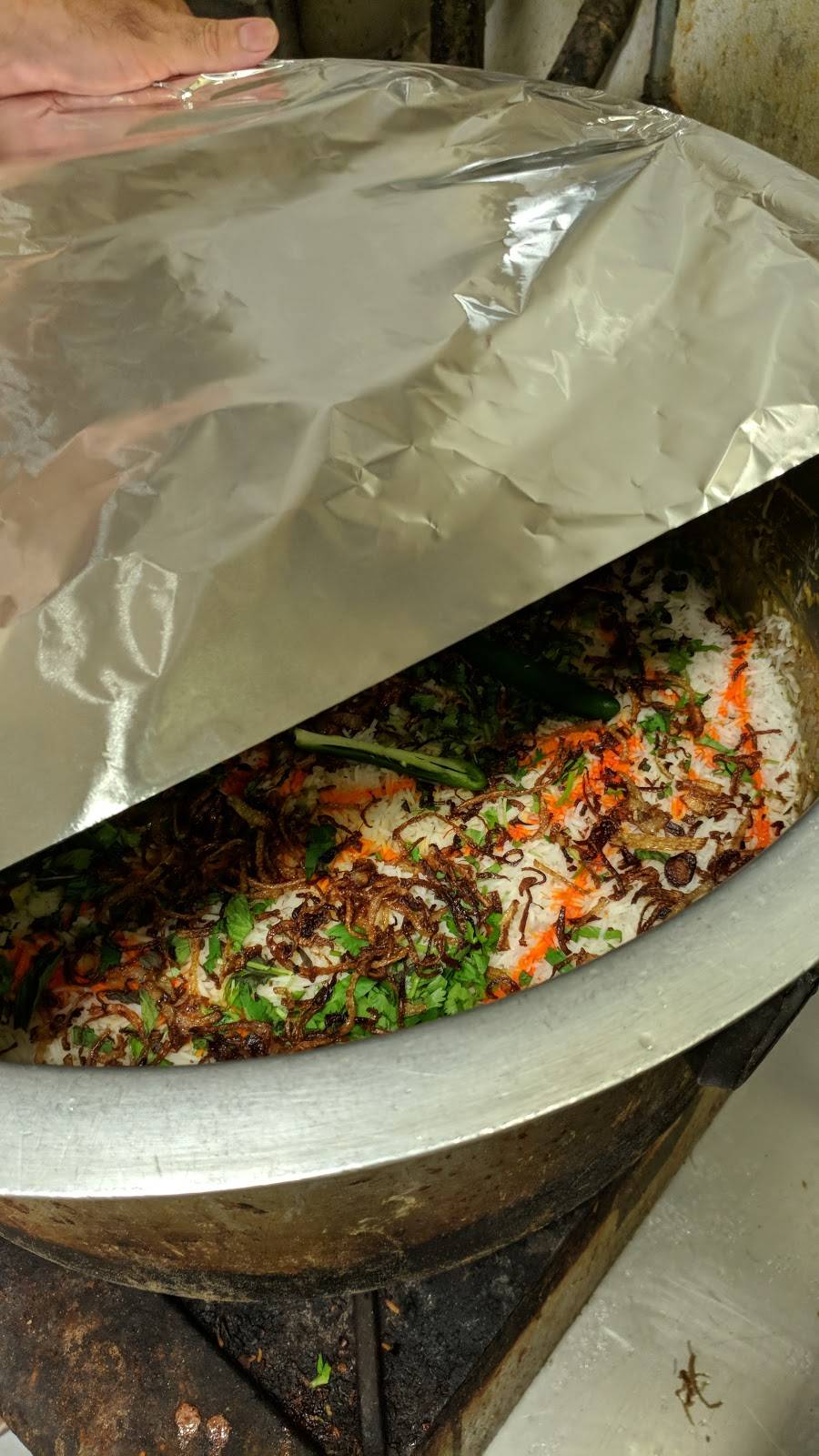 New Diamond Grill | restaurant | 2245 W Devon Ave, Chicago, IL 60659, USA | 7738560005 OR +1 773-856-0005