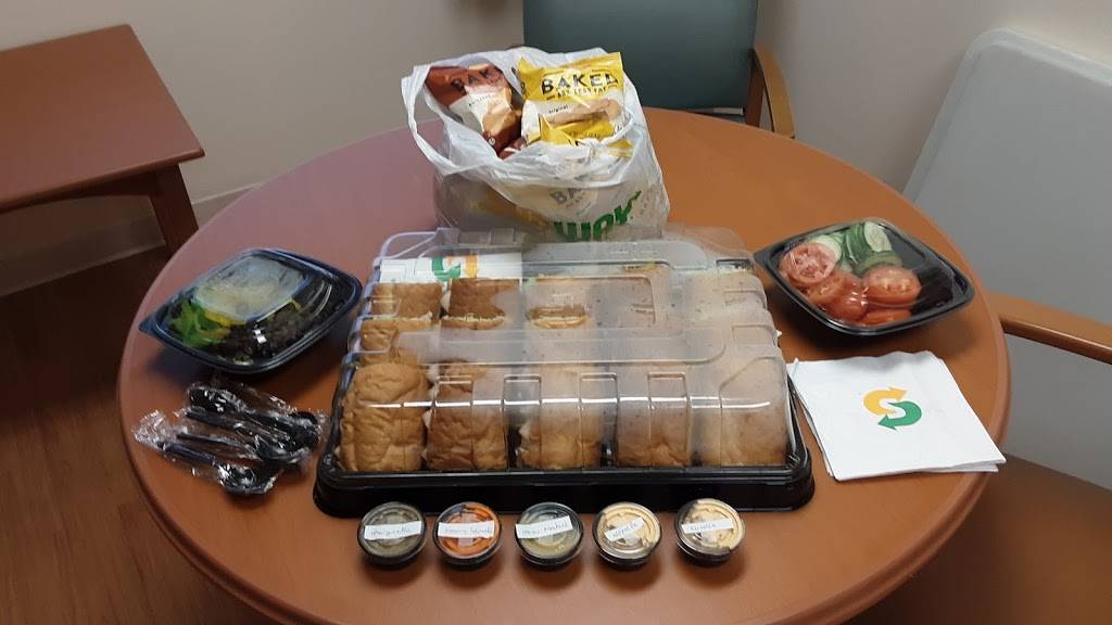 Subway | restaurant | 2113 N Decatur Rd, Decatur, GA 30033, USA | 4042489764 OR +1 404-248-9764