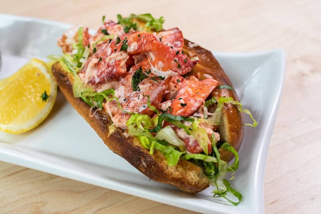 Sons of Boston | restaurant | 19 Union St, Boston, MA 02108, USA | 8573173815 OR +1 857-317-3815