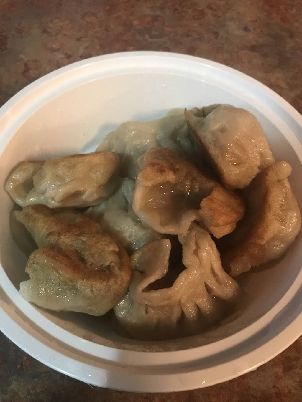 Happy Valley Restaurant | restaurant | 255 Broadway, Newark, NJ 07104, USA | 9734828088 OR +1 973-482-8088