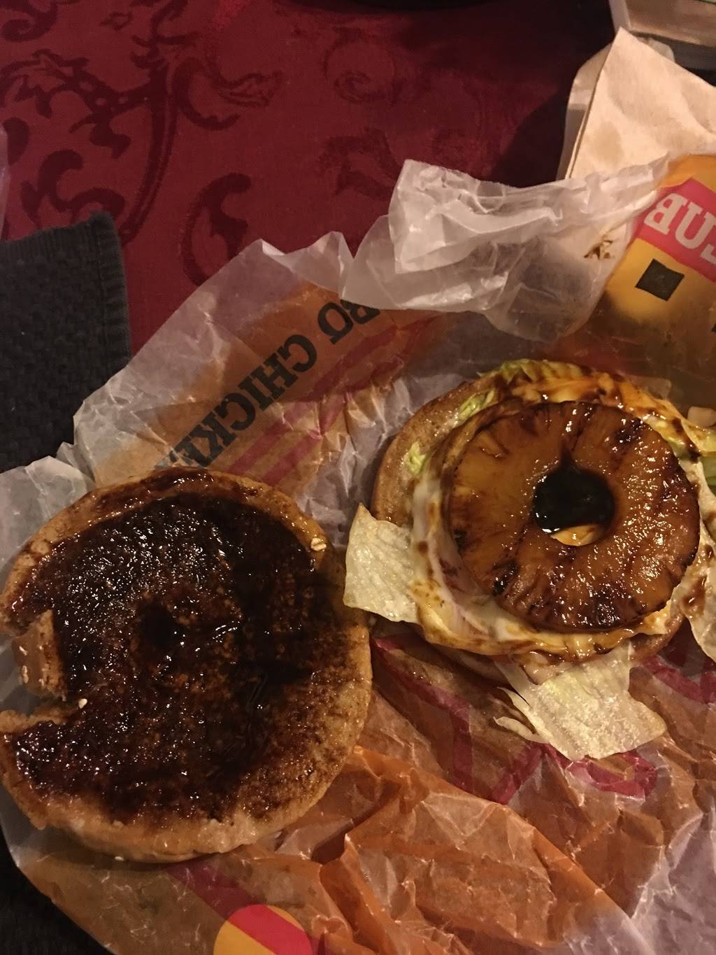 Carls Jr. | restaurant | 655 Coleman Ave, San Jose, CA 95110, USA | 4082925240 OR +1 408-292-5240