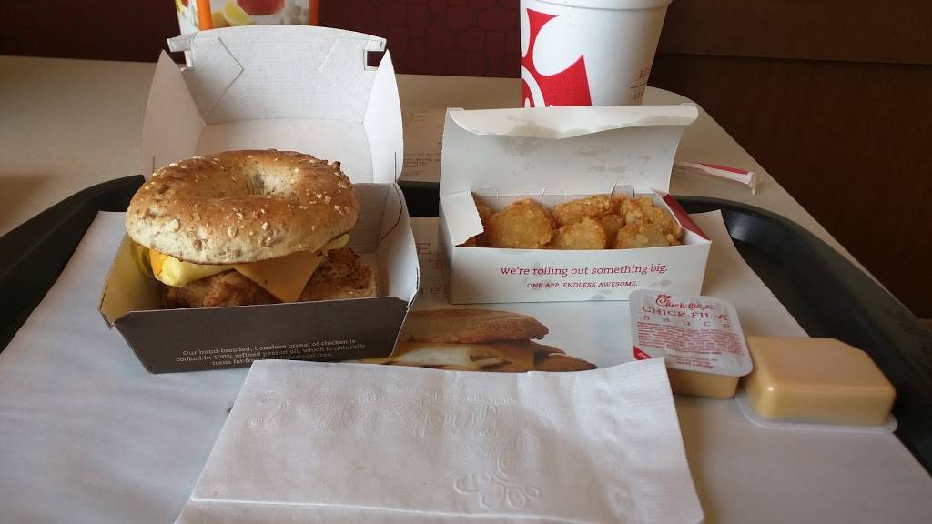 Chick-fil-A | restaurant | 2514 Nicholasville Rd, Lexington, KY 40503, USA | 8592780003 OR +1 859-278-0003