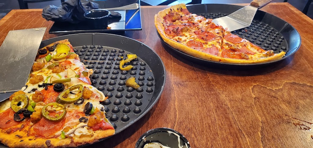 Berry Knoll Pizza | cafe | 70 N Central St, Colorado City, AZ 86021, USA | 9288758686 OR +1 928-875-8686