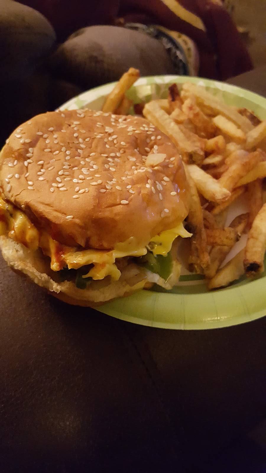 Five Guys | meal takeaway | 107 S Canfield-Niles Rd, Austintown, OH 44515, USA | 3309532880 OR +1 330-953-2880