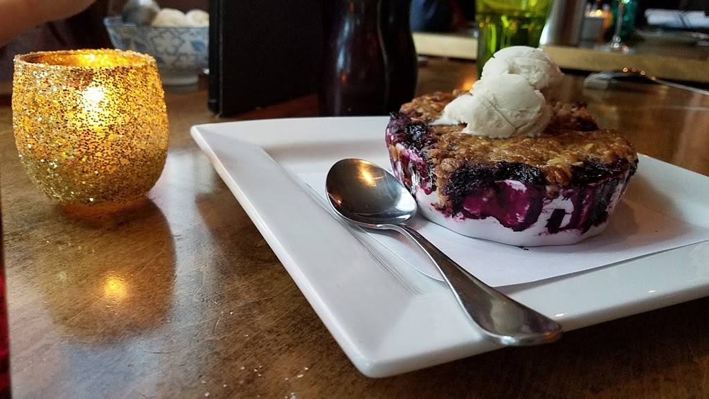 Plate Restaurant | restaurant | 91 Main St, Stowe, VT 05672, USA | 8022532691 OR +1 802-253-2691