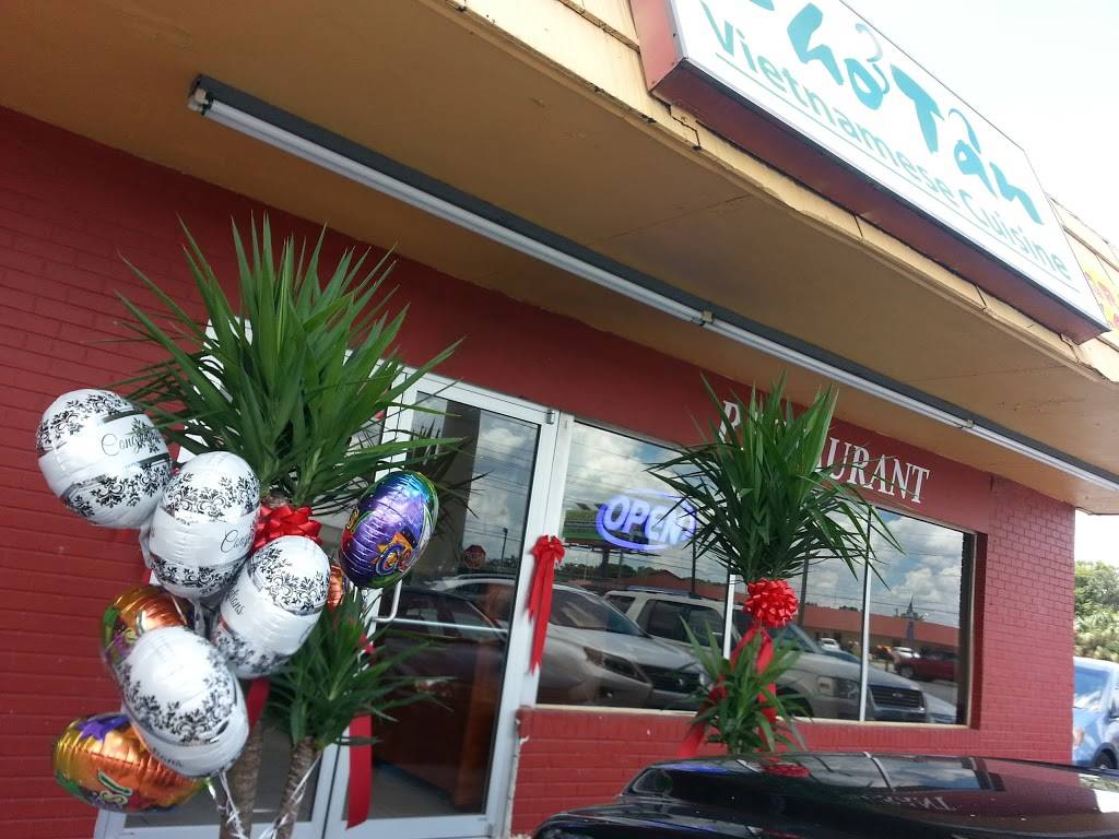 Pho Tan | restaurant | 2920 S Combee Rd, Lakeland, FL 33803, USA | 8636651312 OR +1 863-665-1312