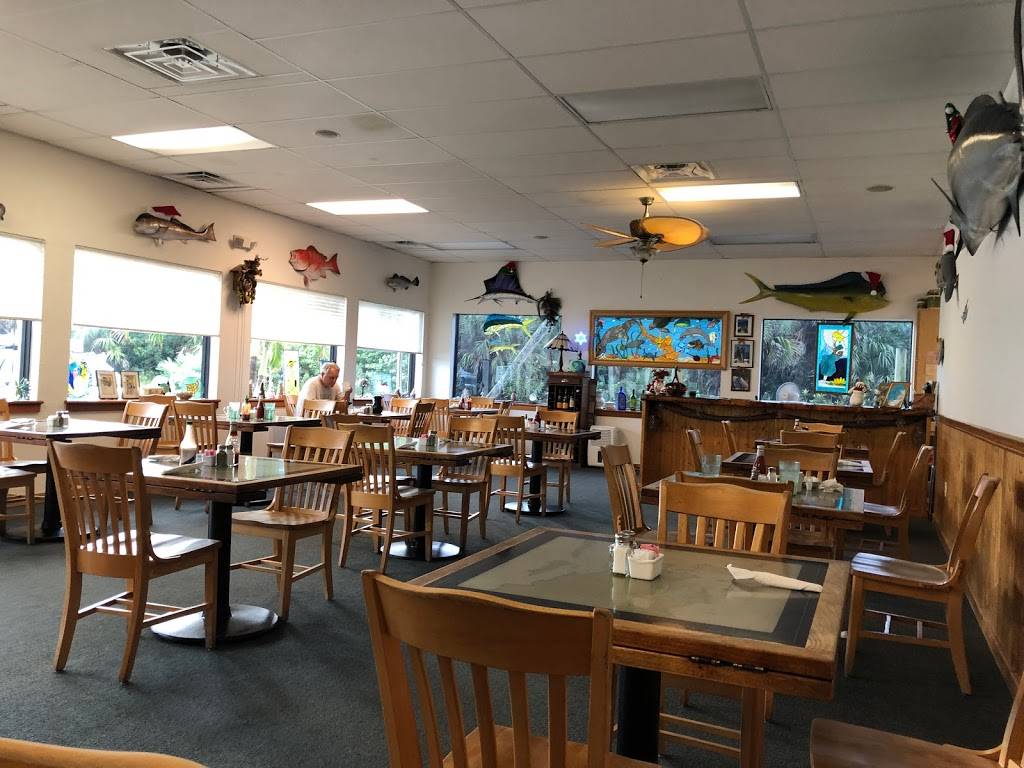 Long Point Cafe | restaurant | 100 Long Point Rd, Melbourne Beach, FL 32951, USA | 3217238839 OR +1 321-723-8839