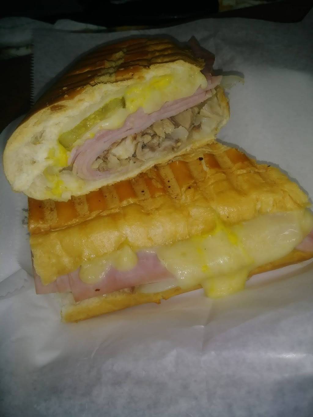 La Palmerita Cafetería Cubana | restaurant | 2909 Townsend Blvd, Jacksonville, FL 32277, USA | 9045134172 OR +1 904-513-4172