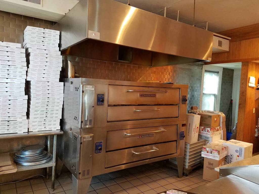 Gladstone Market | meal takeaway | 2061, 279 Main St, Gladstone, NJ 07934, USA | 9089019800 OR +1 908-901-9800