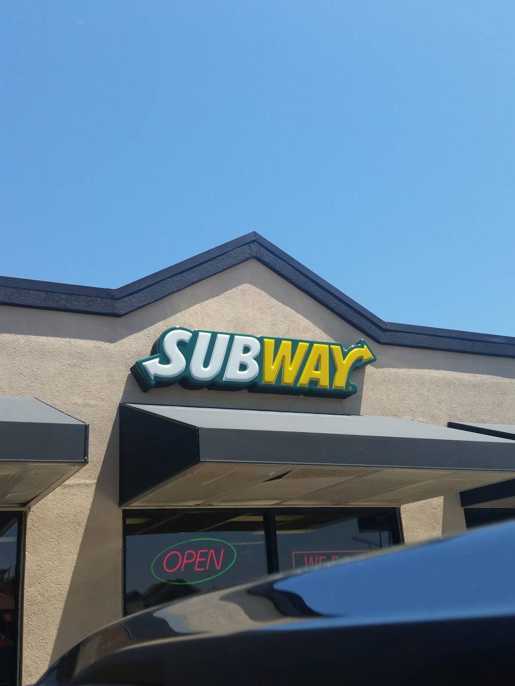 Subway | meal takeaway | 308 N Andover Rd, Andover, KS 67002, USA | 3167339988 OR +1 316-733-9988
