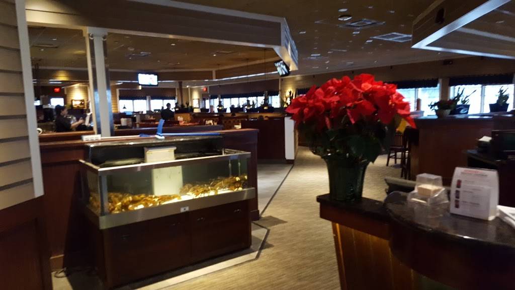 Red Lobster | restaurant | 1001 E Central Texas Expy, Killeen, TX 76541, USA | 2545267335 OR +1 254-526-7335