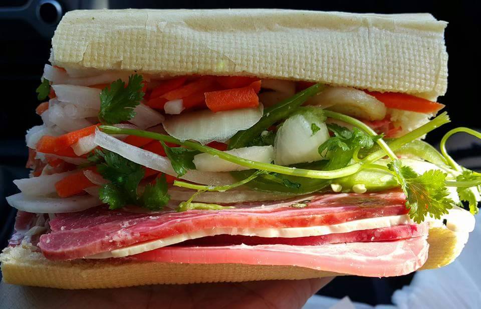 Lees Sandwiches On Beach | restaurant | 15440 Beach Blvd #124, Westminster, CA 92683, USA | 7143731500 OR +1 714-373-1500