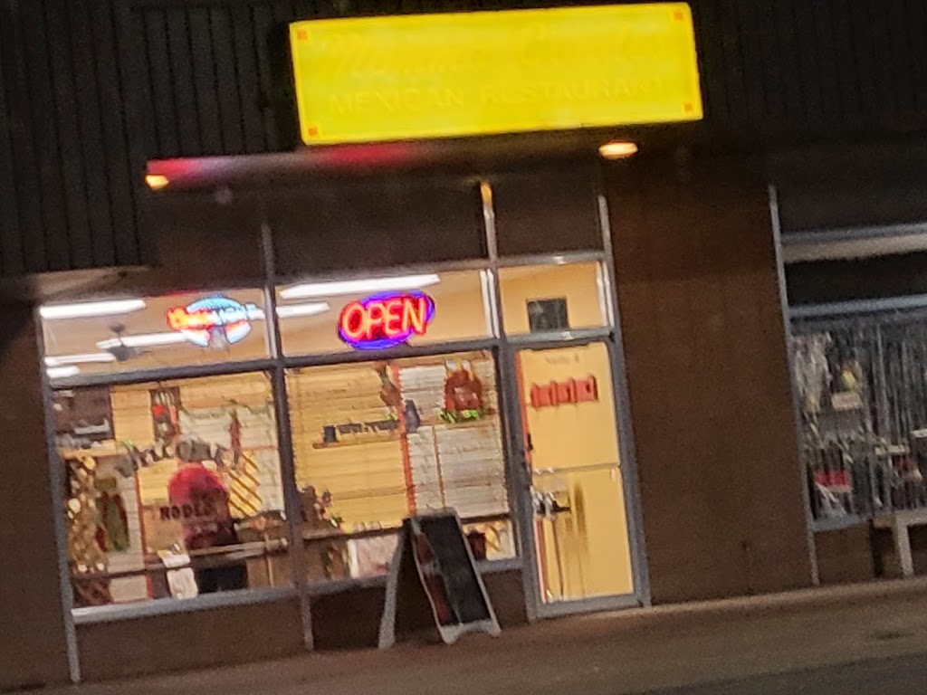 Momma Condes | restaurant | 100 Broadway # 4, Sterling, CO 80751, USA | 9705220802 OR +1 970-522-0802