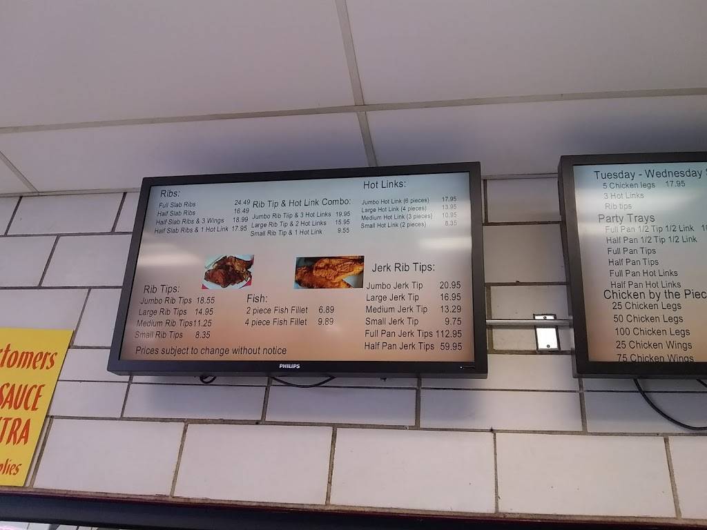 Uncle Johns BBQ | meal takeaway | 8249 S Cottage Grove Ave, Chicago, IL 60619, USA | 7739526236 OR +1 773-952-6236