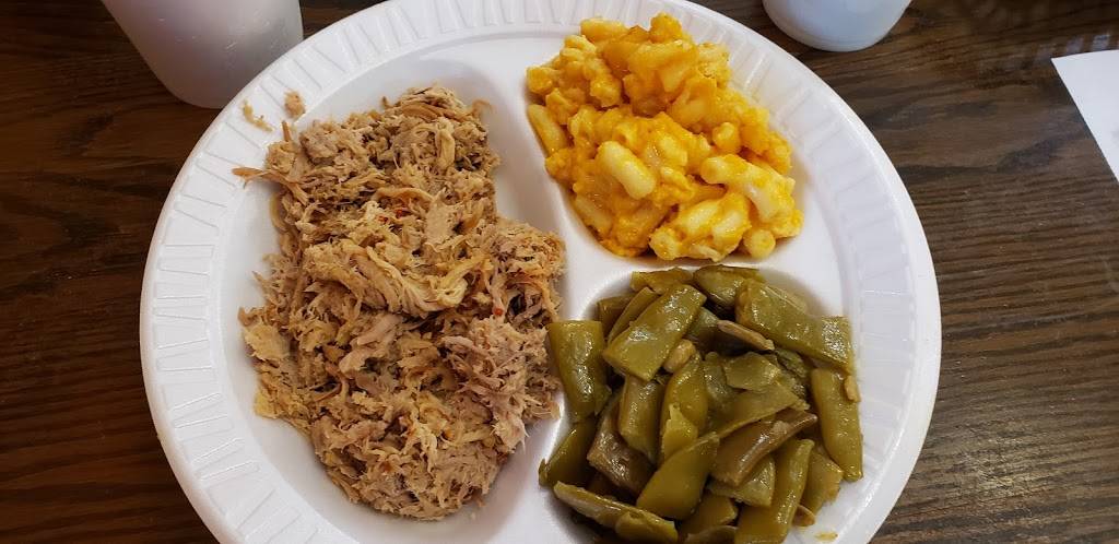 Jacksons Big Oak Barbecue | restaurant | 920 S Kerr Ave, Wilmington, NC 28403, USA | 9107991581 OR +1 910-799-1581