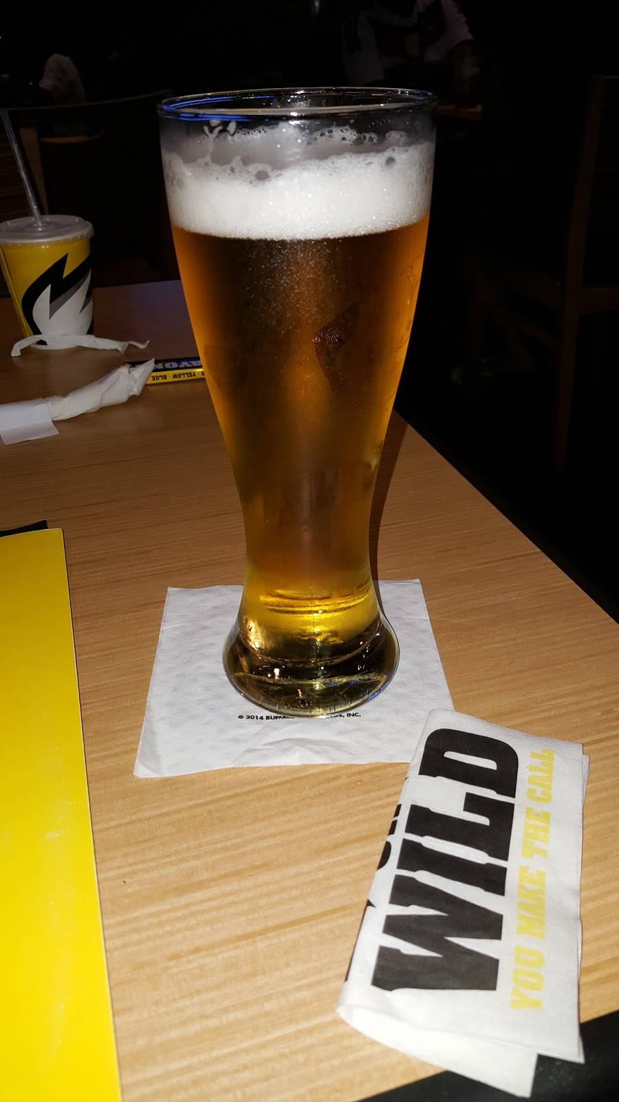 Buffalo Wild Wings | meal takeaway | 11555 Pines Blvd, Pembroke Pines, FL 33026, USA | 9544991439 OR +1 954-499-1439