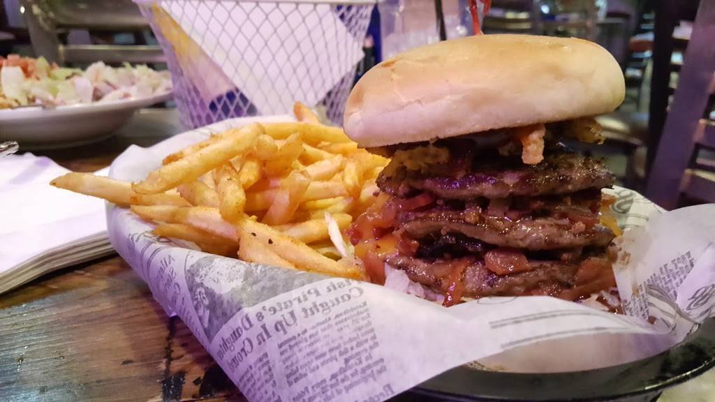 The Old Goat Tavern | restaurant | 2731 W Michigan Ave, Kalamazoo, MI 49006, USA | 2693826000 OR +1 269-382-6000