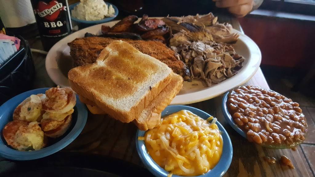 One & Only BBQ | restaurant | 1779 Kirby Pkwy #1A, Memphis, TN 38138, USA | 9017513615 OR +1 901-751-3615