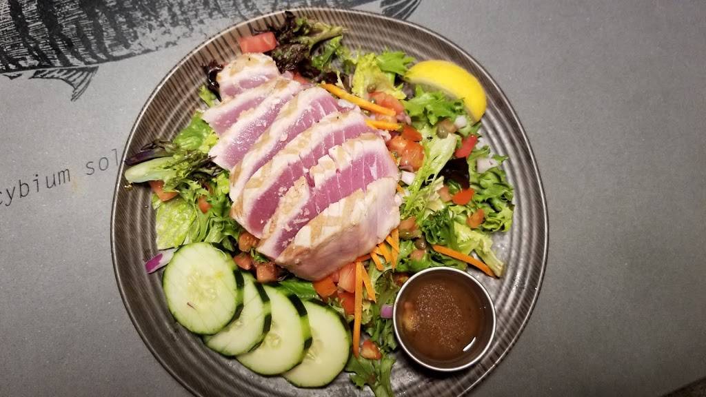 Blue Water Seafood Ocean Beach | restaurant | 5083 Santa Monica Ave Ste 1B, San Diego, CA 92107, USA | 6192558497 OR +1 619-255-8497