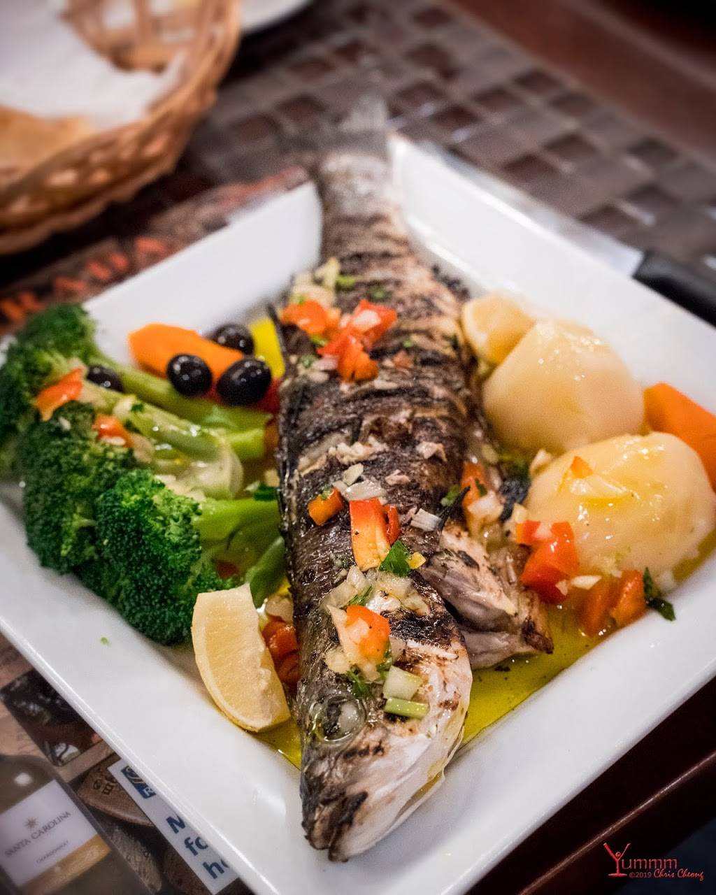 Bairrada Churrasqueira Grill | restaurant | 1560 Dundas St W, Toronto, ON M6K 1T8, Canada | 6473461560 OR +1 647-346-1560