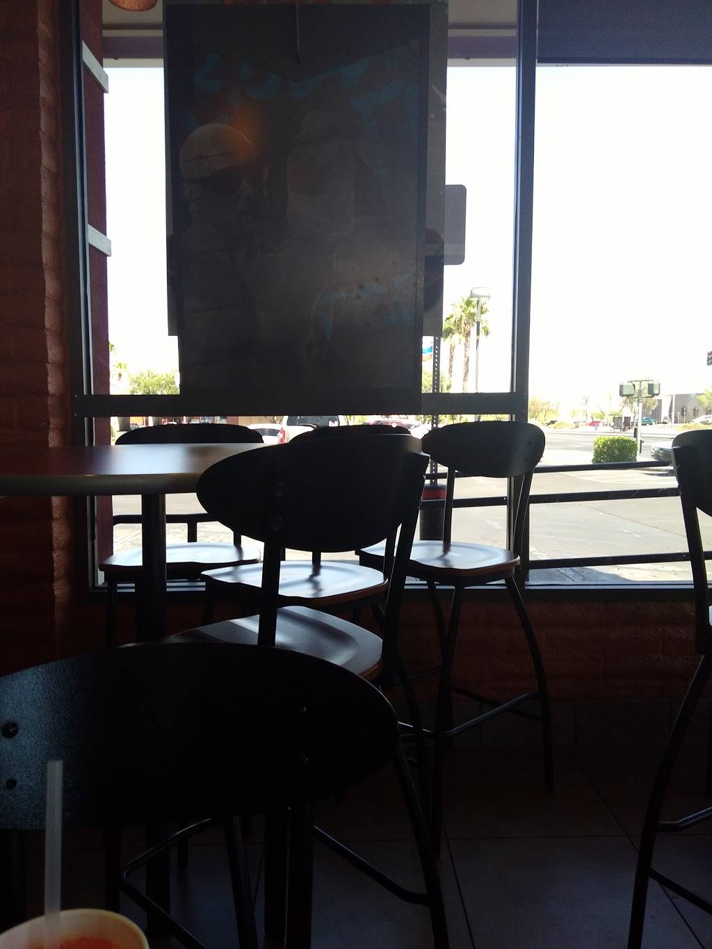 Jack in the Box | restaurant | 6400 W Charleston Blvd, Las Vegas, NV 89146, USA | 7028701550 OR +1 702-870-1550