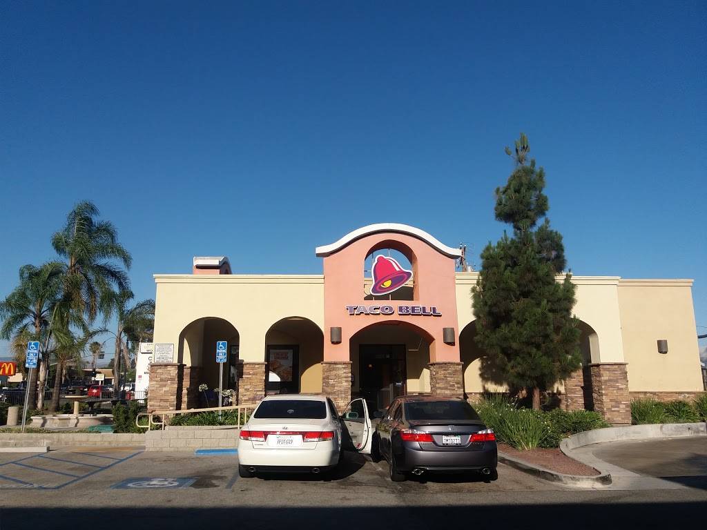 Taco Bell | meal takeaway | 1438 E Los Angeles Ave, Simi Valley, CA 93065, USA | 8055261222 OR +1 805-526-1222