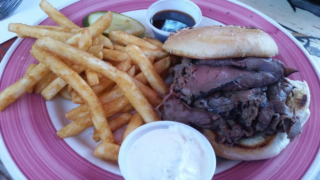 Crazy Clam | restaurant | 2392 Spencer Ave, Sylvan Beach, NY 13157, USA | 3157612526 OR +1 315-761-2526