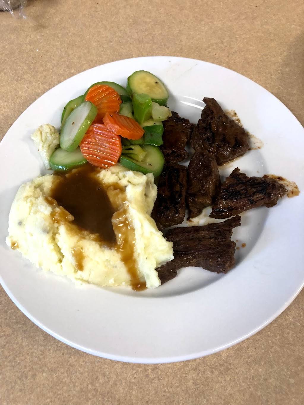 Mayara’s Restaurant | restaurant | 61 New Salem St, Wakefield, MA 01880, USA | 7815871772 OR +1 781-587-1772