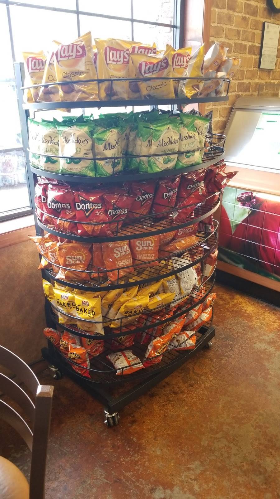 Subway | restaurant | 210 W Main St, Hulbert, OK 74441, USA | 9187723422 OR +1 918-772-3422