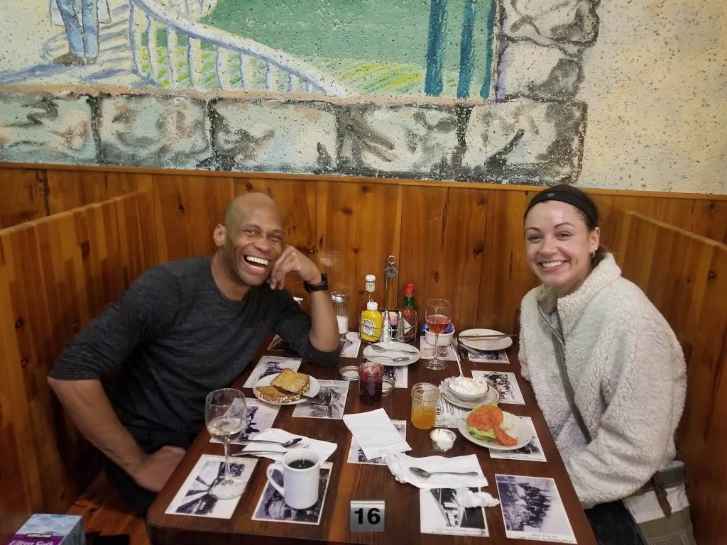 Tabletop Restaurant and Catering | restaurant | 109 Table Mountain Blvd, Oroville, CA 95966, USA | 5305339655 OR +1 530-533-9655