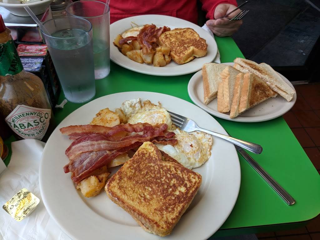 Cafe Mirror | cafe | 362 Washington St, Brighton, MA 02135, USA | 6177799662 OR +1 617-779-9662