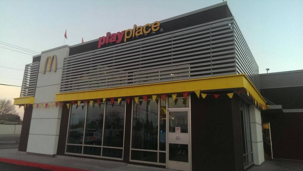 McDonalds | cafe | 220 Bailey Rd, Bay Point, CA 94565, USA | 9254581973 OR +1 925-458-1973