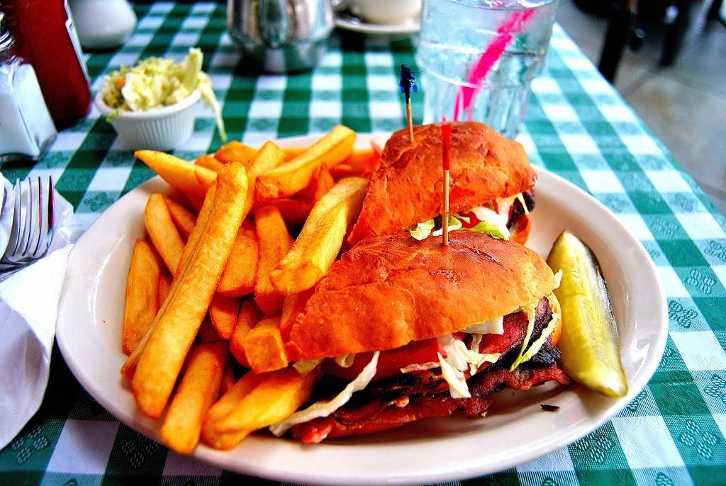 Ye Olde Kings Head | restaurant | 116 Santa Monica Blvd, Santa Monica, CA 90401, USA | 3104511402 OR +1 310-451-1402