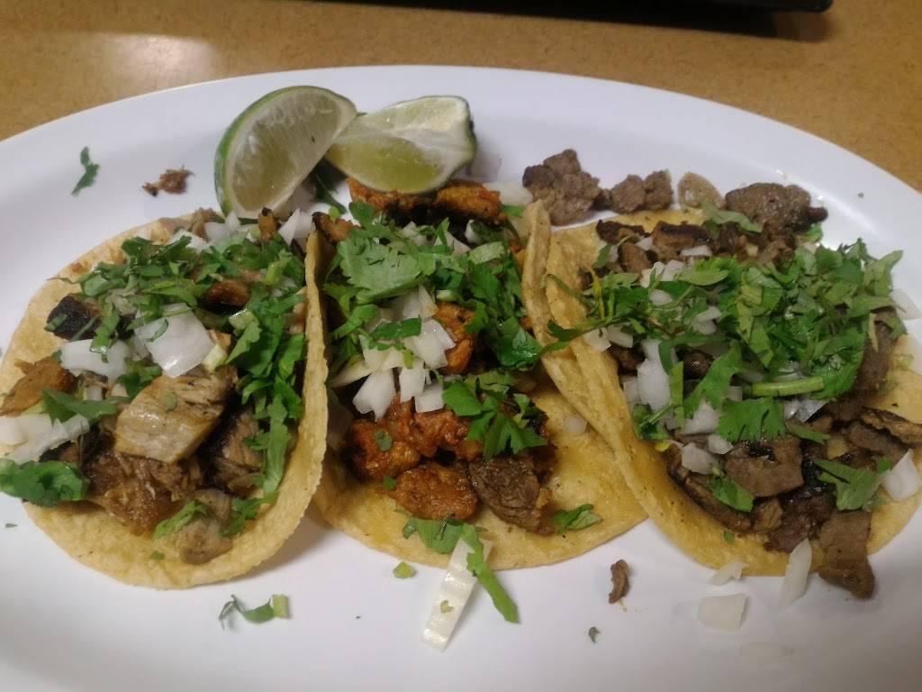 Los Cabos Mexican & Seafood | restaurant | 760 E Vista Way, Vista, CA 92084, USA | 7607245952 OR +1 760-724-5952