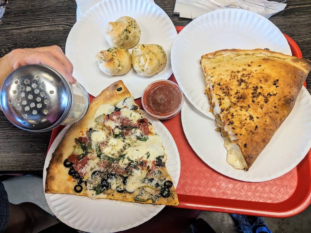 Gios Pizza | restaurant | 4205 W Anthem Way #104, Anthem, AZ 85086, USA | 6235002350 OR +1 623-500-2350