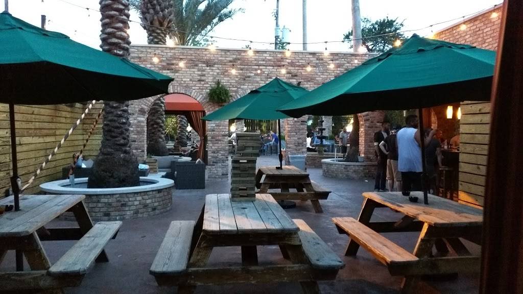 JRs Bar & Grill | night club | 808 Pacific St, Houston, TX 77006, USA | 7135212519 OR +1 713-521-2519