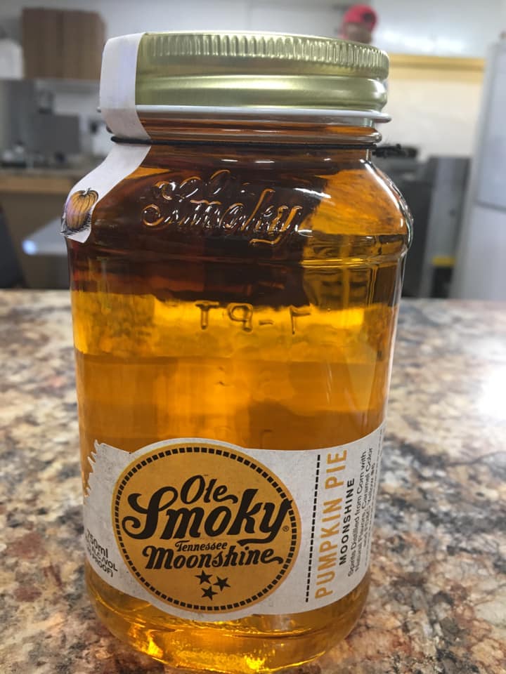 Backroads State Line | restaurant | 22249 MO-51, Qulin, MO 63961, USA | 5737187128 OR +1 573-718-7128