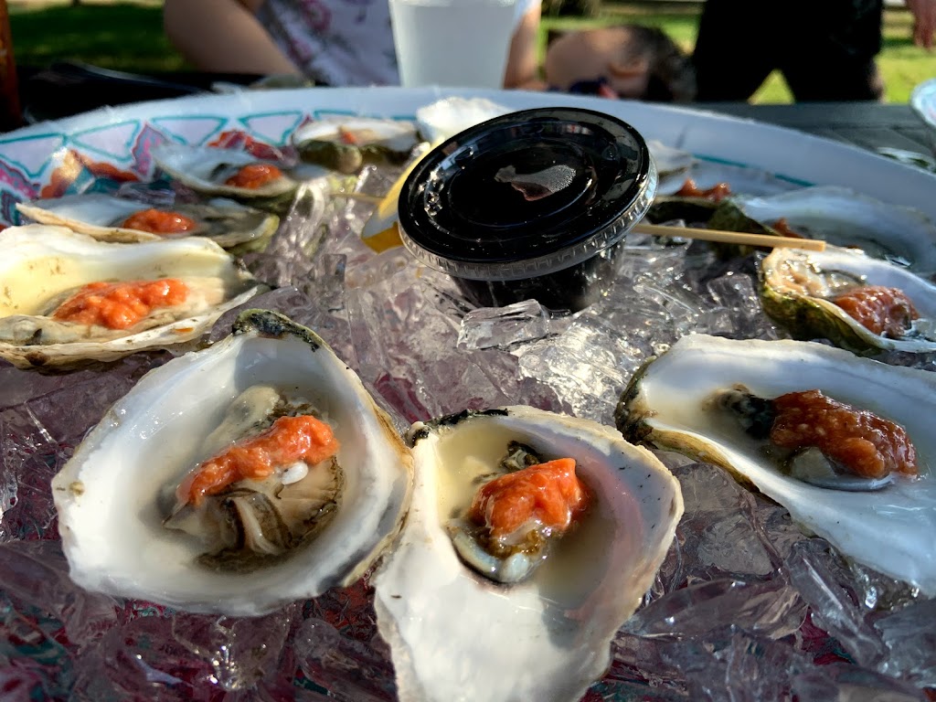 Saltbox Tavern & Table | restaurant | 7 Macys Ln, Nantucket, MA 02554, USA | 7743333814 OR +1 774-333-3814