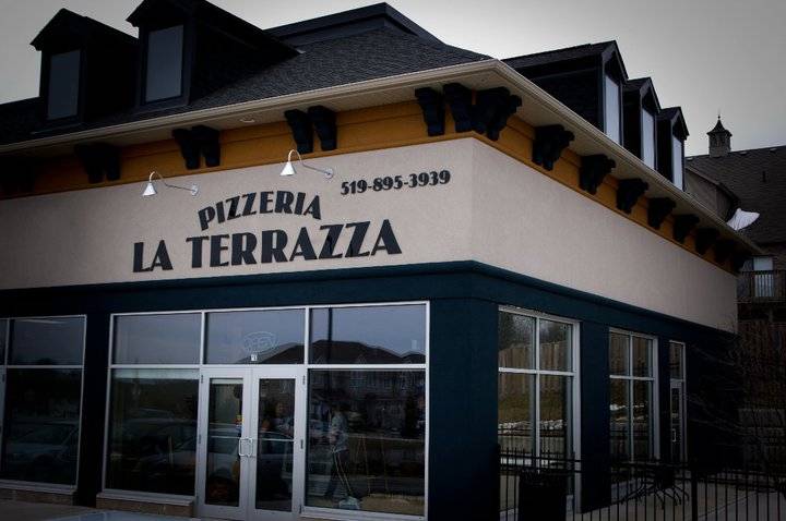 Pizzeria La Terrazza | restaurant | 260 Doon S Dr #10, Kitchener, ON N2P 2X3, Canada | 5198953939 OR +1 519-895-3939