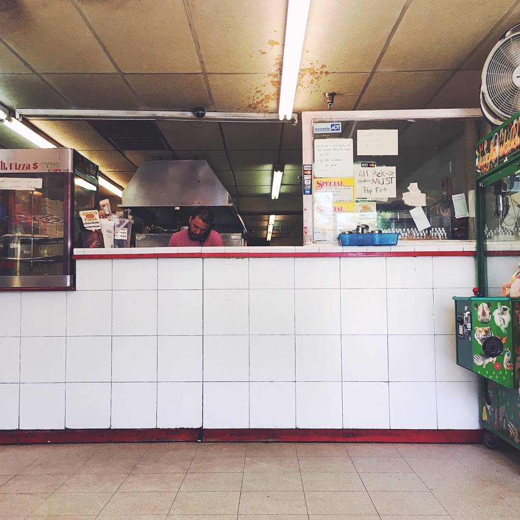 Ginos Pizza | meal delivery | 1402 Lancaster Ave, Wilmington, DE 19805, USA | 3024286000 OR +1 302-428-6000