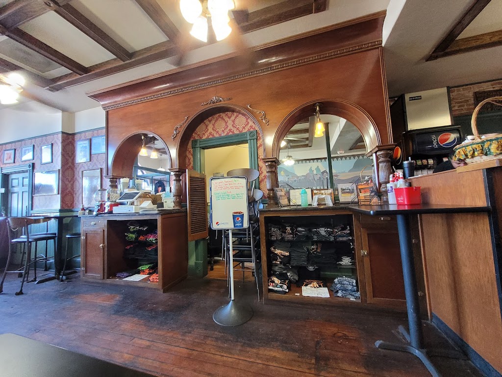 Annas Canyon Cafe | cafe | 137 W Railroad Ave, Williams, AZ 86046, USA | 9286354907 OR +1 928-635-4907