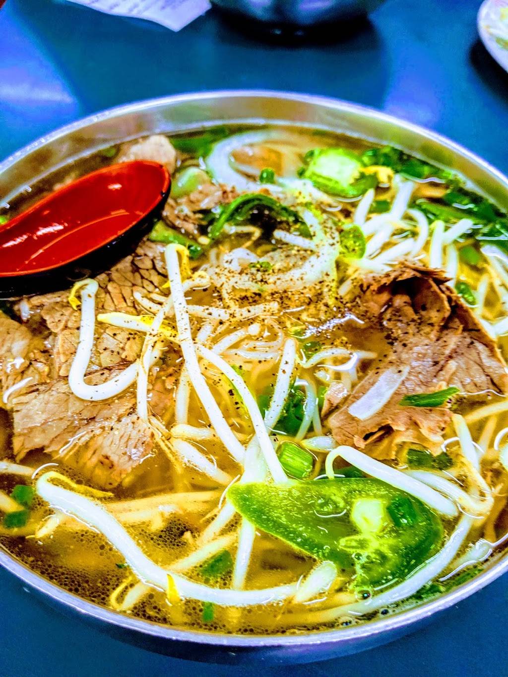 Pho 38th | restaurant | 3815 S Steele St ste g, Tacoma, WA 98409, USA | 2534753700 OR +1 253-475-3700